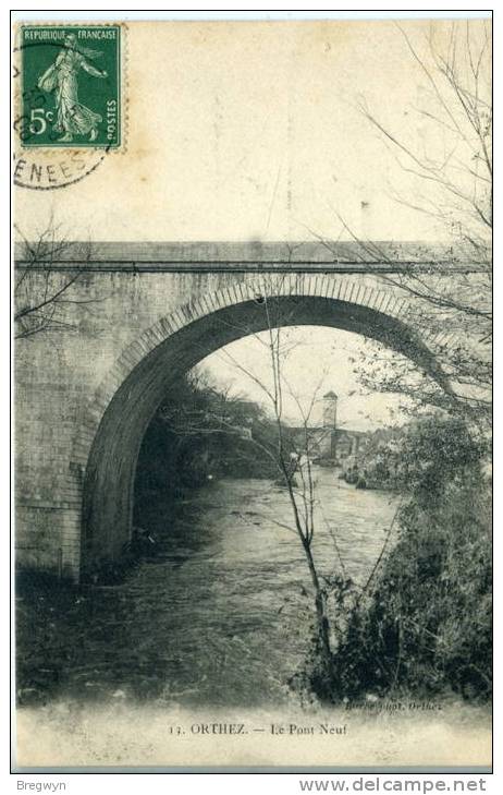 64 - CPA Orthez - Le Pont Neuf - Orthez