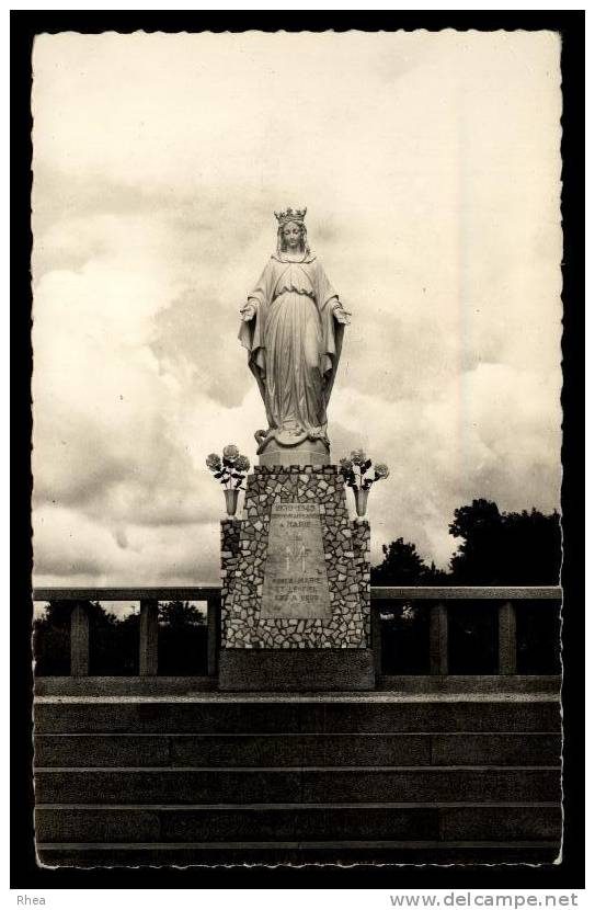 53 Marcillé-la-Ville Monument Aux Morts D53D K53147K C53144C RH076926 - Autres & Non Classés