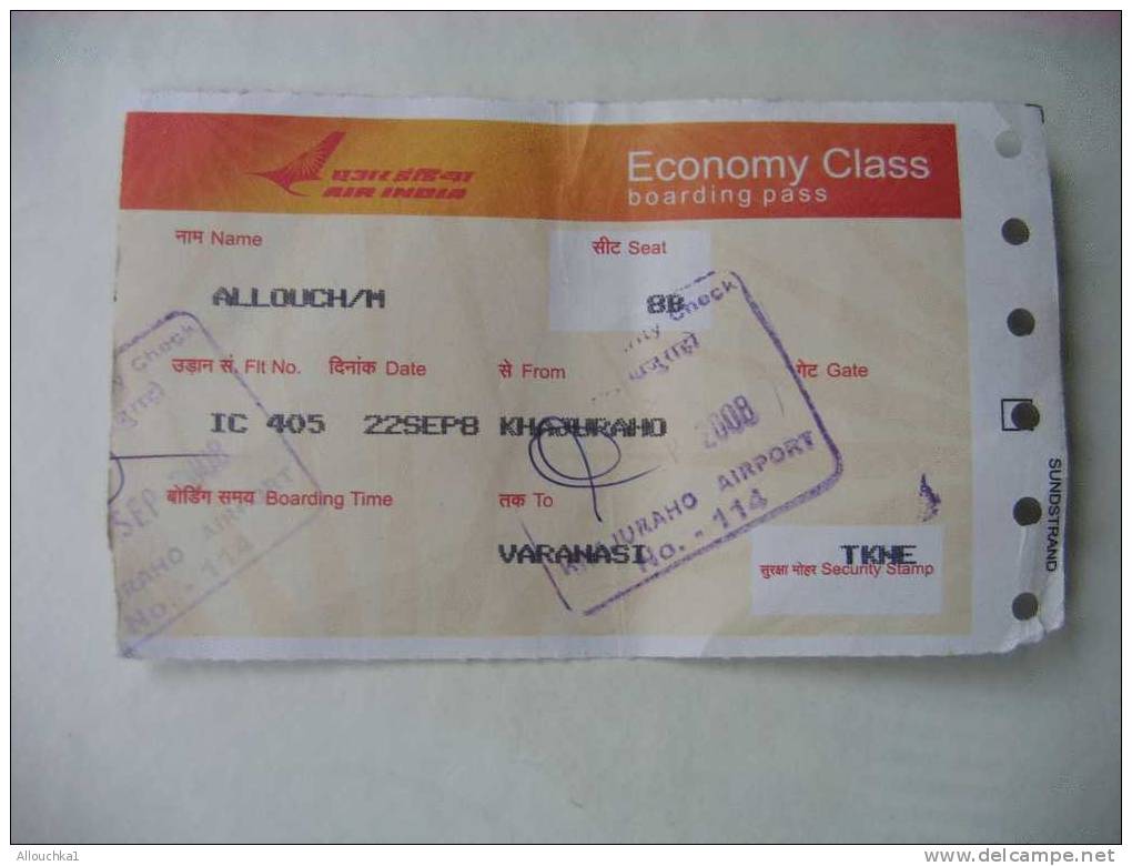 COMPAGNIE AERIENNE AIR INDIA  ECONOMY CLASS - BOARDING PASS - KHAJURAHO AIRPORT  VARANASI  ( BÉNARÈS )  INDE -INDIA - World