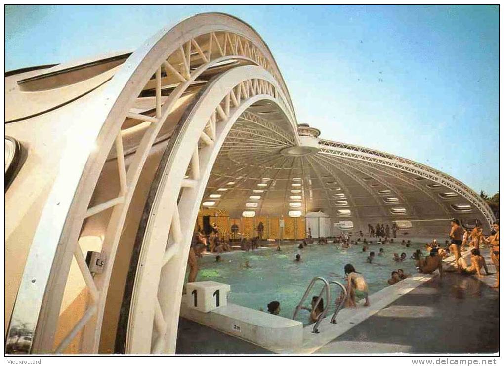 CPSM. CHATELLAILLON. LA PISCINE .PISCINES TOURNESOL. 1 ER PRIX CONCOURS 1000 PISCINES. ARCH: CABINET B.SCHOLLER ASSOCIES - Châtelaillon-Plage