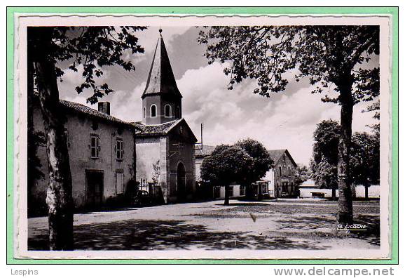 87 - NANTIAT -- Place De L'Eglise - 1954 - Nantiat