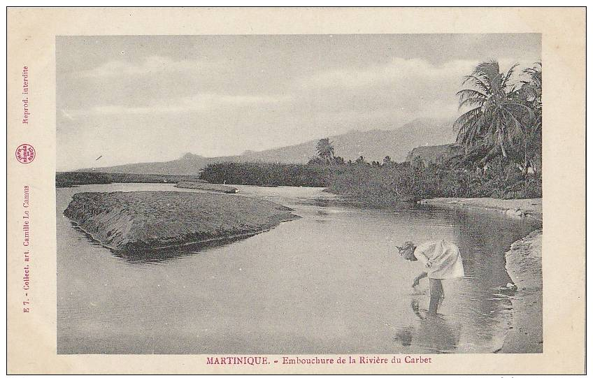 CPA MARTINIQUE  Femme à L' Embouchure De La RIVIERE Du CARBET - Autres & Non Classés