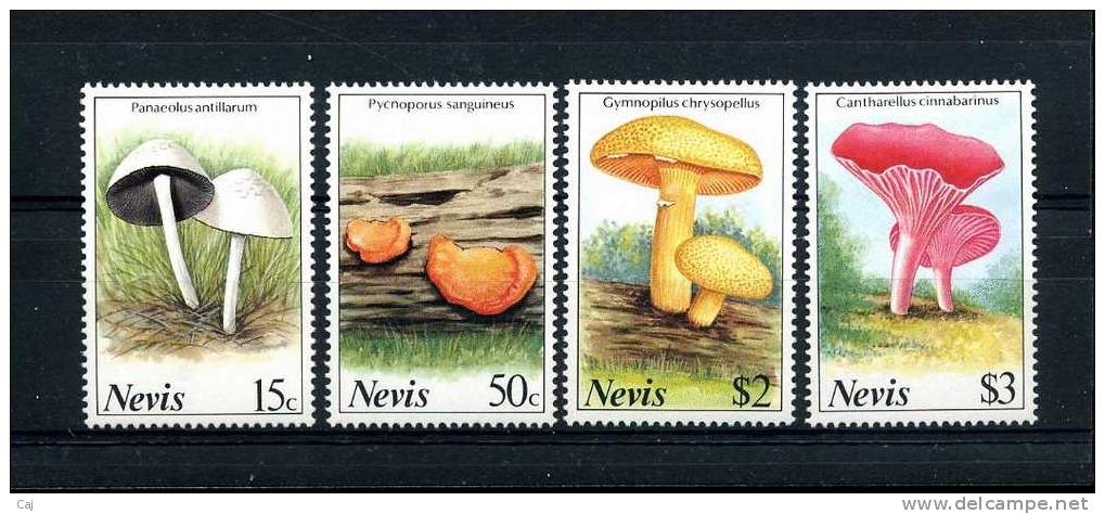 Nevis  :  Yv  478-81  **  Champignons - St.Kitts And Nevis ( 1983-...)