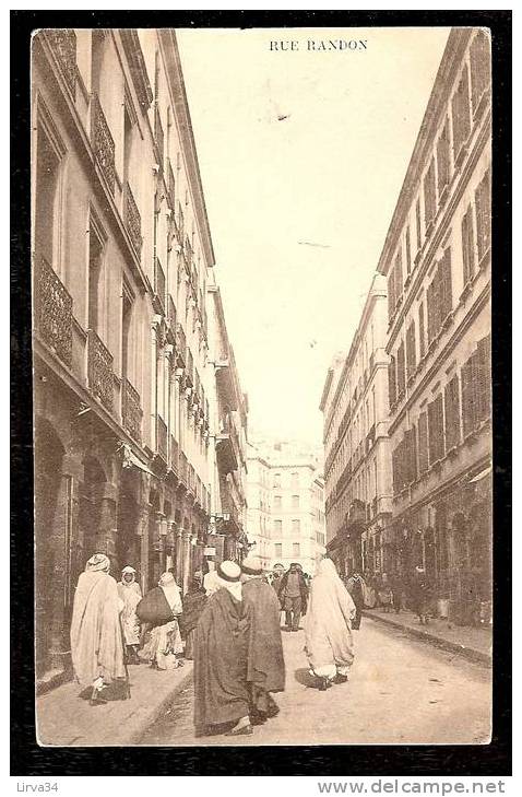 CPA ANCIENNE-  ALGÉRIE- BLIDAH-  RUE RANDON AVEC BELLE ANIMATION GROS PLA N- - Blida