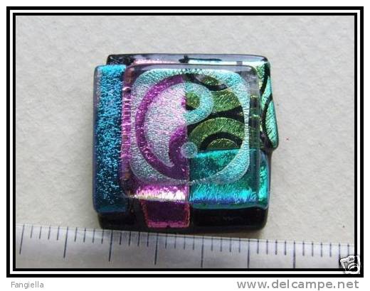 Cabochon Pendentif Artisanal Verre Dichoïc Env. 21x21mm - Perlas