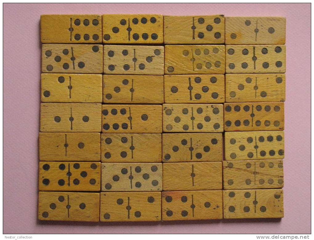 Boite De Dominos En Bois Jeux Jouet - Jouets Anciens