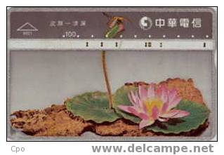 # TAIWAN 9021 Flower 100 Landis&gyr -flowers,fleurs-  Tres Bon Etat - Taiwán (Formosa)