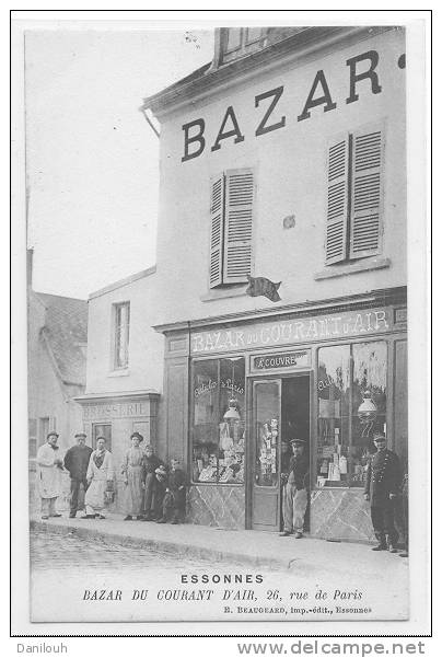 91 // ESSONNES - Bazar Du Courant D'Air, A Beauregard édit, ANIMEE - Essonnes