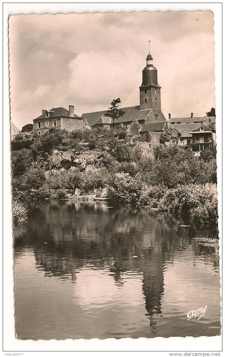 Pont-Ecrepin (61) : Eglise, Presbytère Au Bords De L'Orne En 1955. - Pont Ecrepin