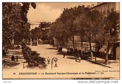 83 DRAGUIGNAN Le Boulevard G Clemenceau Et La Prefecture - Draguignan