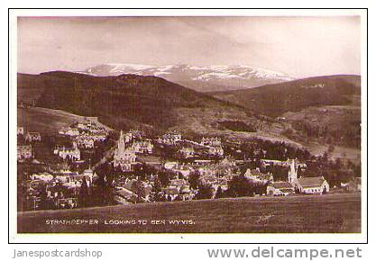 STRATHPEFFER Looking To Ben Wyvis - Real Photo PCd - Ross & Cromarty - SCOTLAND - Ross & Cromarty