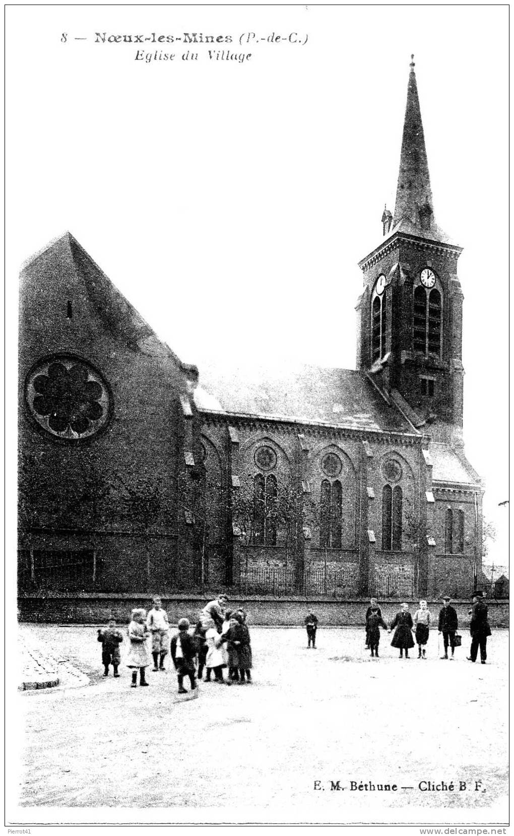 Eglise Du Village - Noeux Les Mines