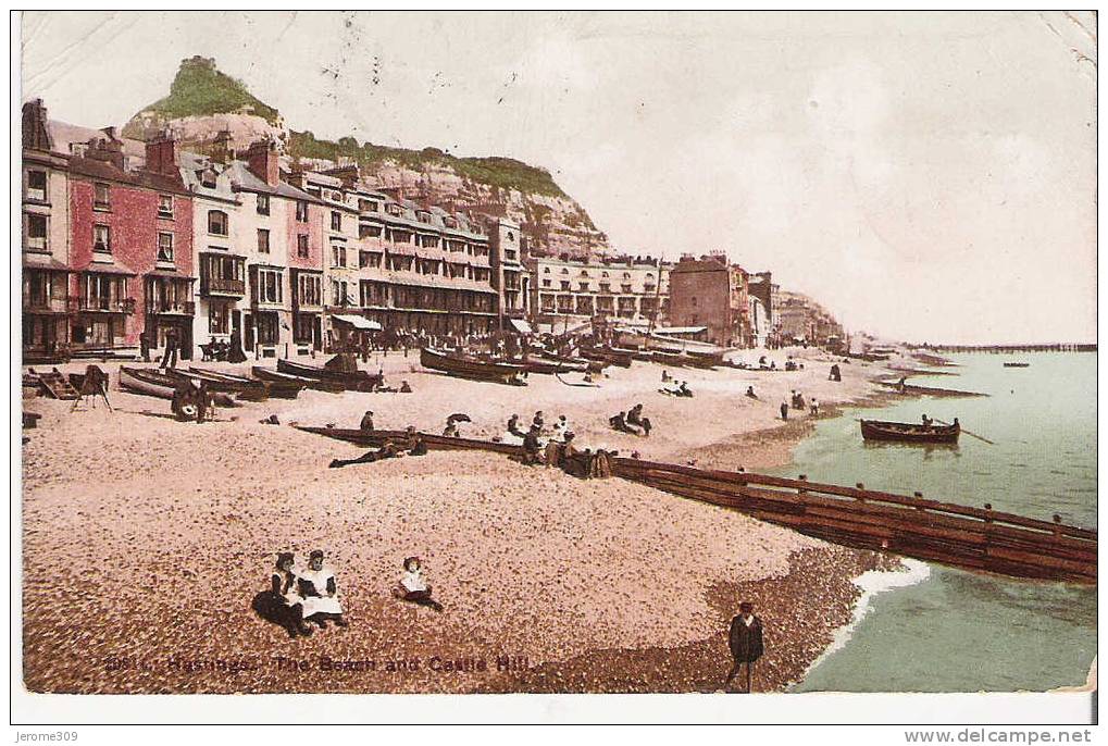 ROYAUME-UNI - ANGLETERRE - HASTINGS - CPA - N°2081 - The Beach And Castle Hill - Hastings - Hastings