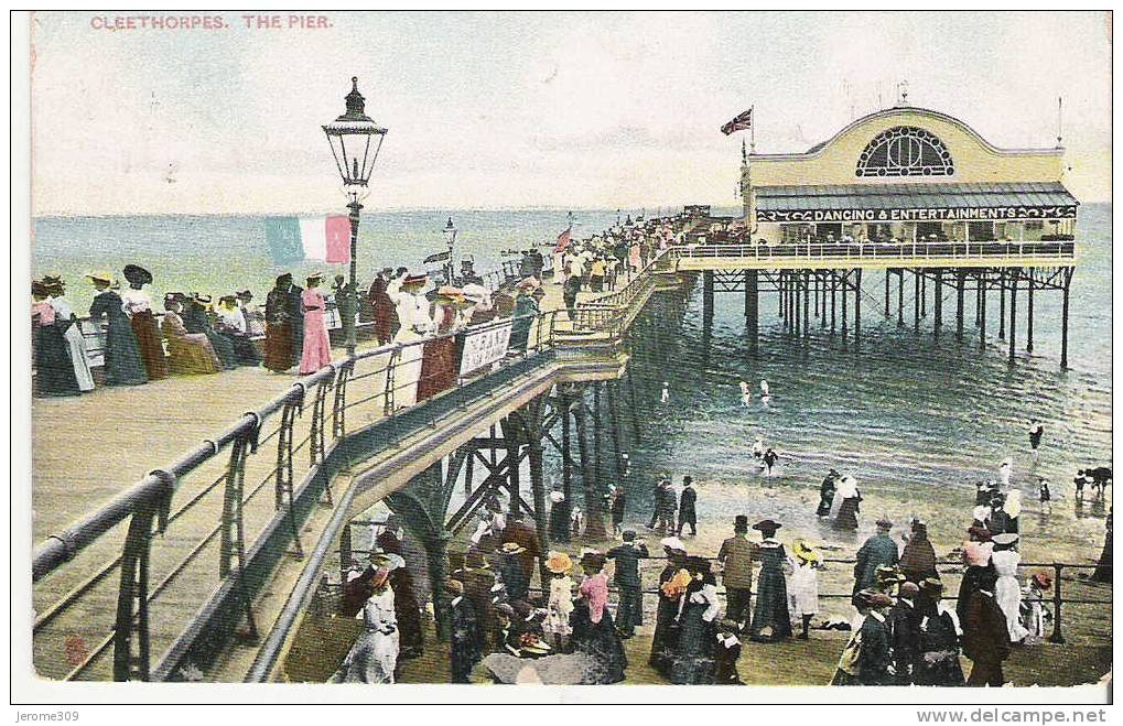 ROYAUME-UNI - ANGLETERRE - CLEETHORPES- CPA - The Pier - Dancing And Entertainments, Cleethorpes - Sonstige & Ohne Zuordnung