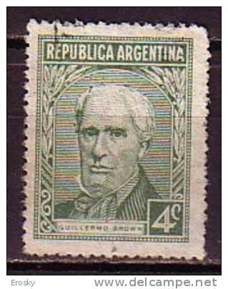 D0613 - ARGENTINA Yv N°393 - Oblitérés