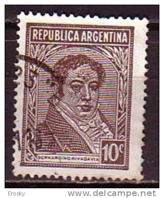 D0614 - ARGENTINA Yv N°395 - Oblitérés