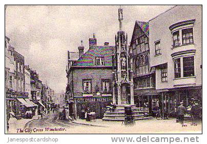 WINCHESTER - The CITY CROSS - C 1905 - Animated Street Scene - Hampshire - Winchester