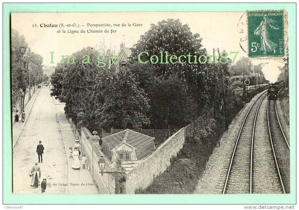 78 - YVELINES - CHATOU - RUE De La GARE - ARRIVEE Du TRAIN - Chatou