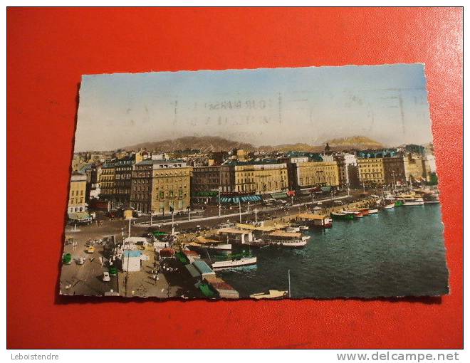 CPSM-(13-BOUCHES DU RHÔNE)-MARSEILLE -VUE SUR LE VIEUX PORT-PHOTOGRAPHIE VERITABLE  - CARTE EN BON ETAT . - Vieux Port, Saint Victor, Le Panier