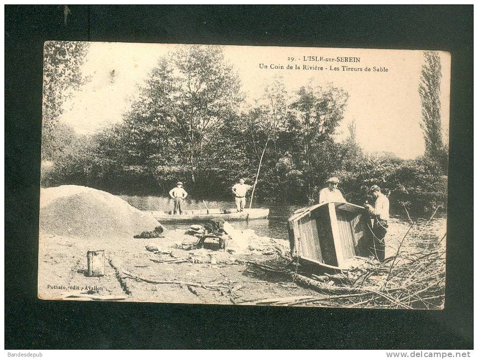 L' Isle Sur Serein (89) - Un Coin De La Rivière - Les Tireurs De Sable ( Animée Cachet Ferroviaire Ed POTHAIN 29) - L'Isle Sur Serein