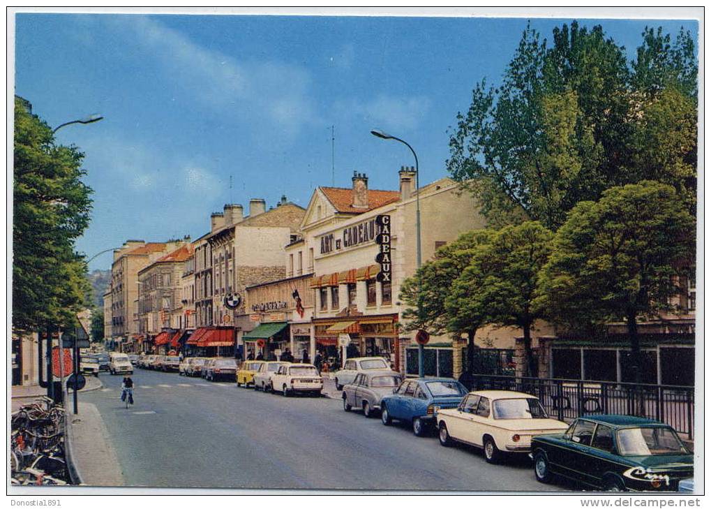 94  LA VARENNE Avenue Du Bac .  Autos , 105x150 - Autres & Non Classés