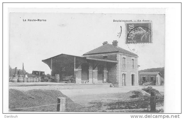 52 // DOULAINCOURT - La Gare - Doulaincourt