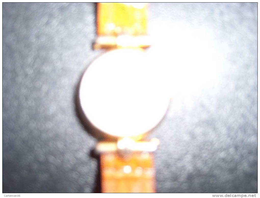 Montre Lip à Quartz Avec Bracelet Cuir - Horloge: Modern