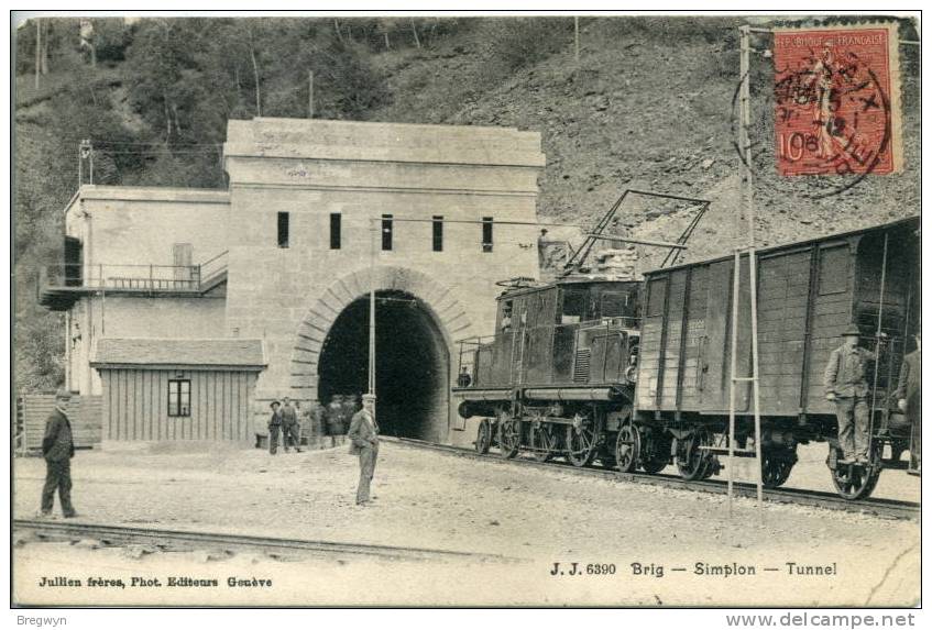 Suisse - Belle CPA Brig - Simplon - Tunnel (train) - Simplon