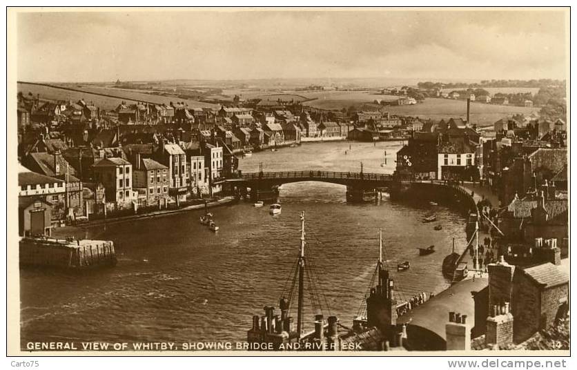 Royaume-Uni - Whitby - General View - Port - Whitby