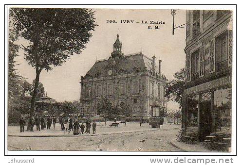 Carte Postale Ancienne Ivry Sur Seine - La Mairie - Café De L'Hôtel De Ville - Ivry Sur Seine