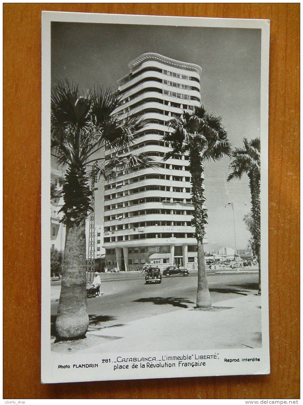 L'immeuble " Liberté " , Place De La Révolution Française / Anno 19?? ( Zie Foto Details ) !! - Casablanca