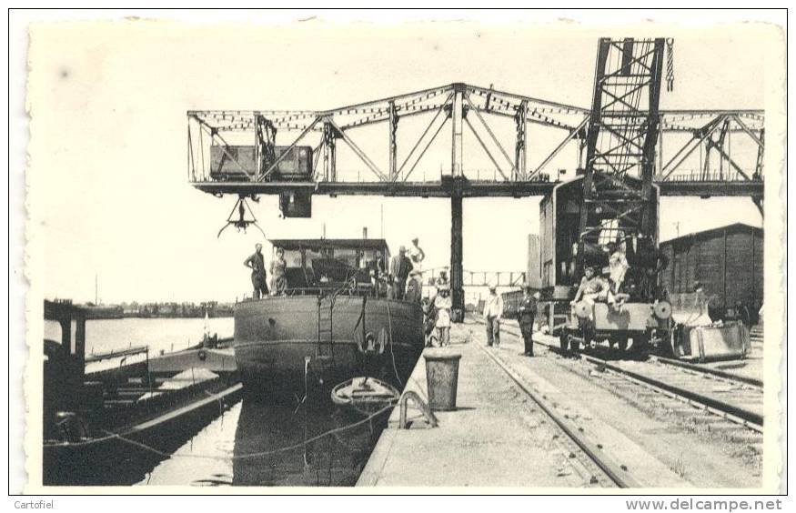 GENK-LANGERLOO- KOLENHAVEN- LOS EN LADINGSKRANEN-SCHEEPVAART-PENICHES - Genk