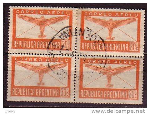 D0747 - ARGENTINA AERIENNE Yv N°25 BLOQUE - Luftpost