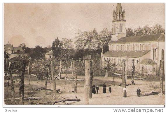 LABRIT (LANDES) CP PHOTO LA PLACE DE L'EGLISE  (PETITE ANIMATION) - Labrit