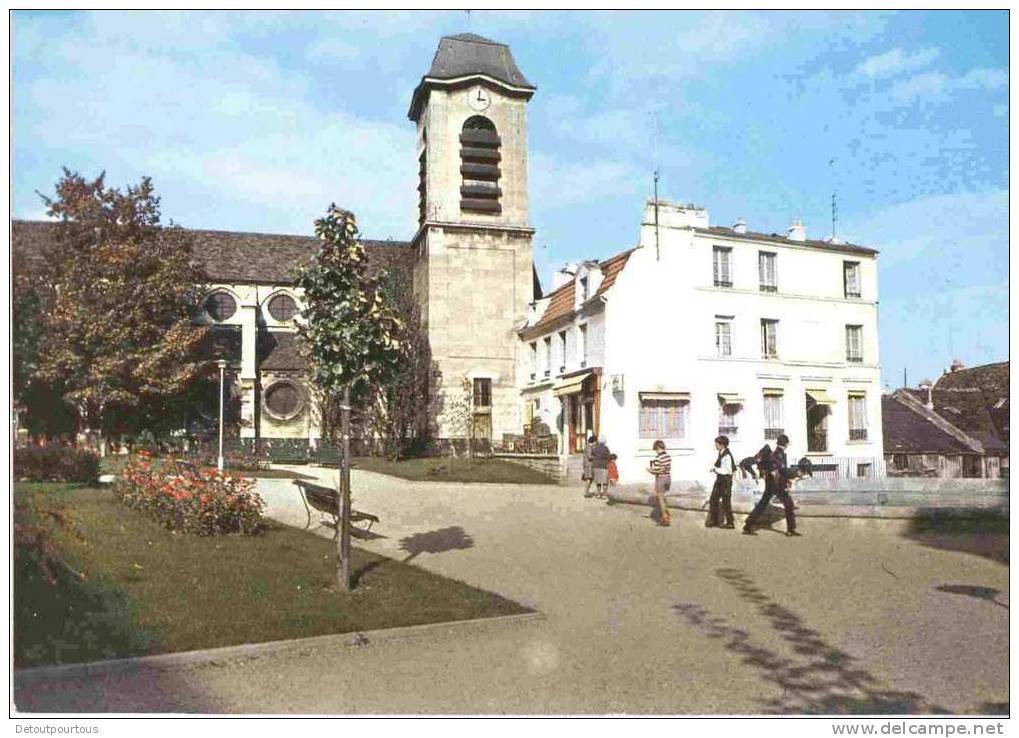 ARCUEIL Val De Marne : L' église  épicerie C.1980 - Arcueil