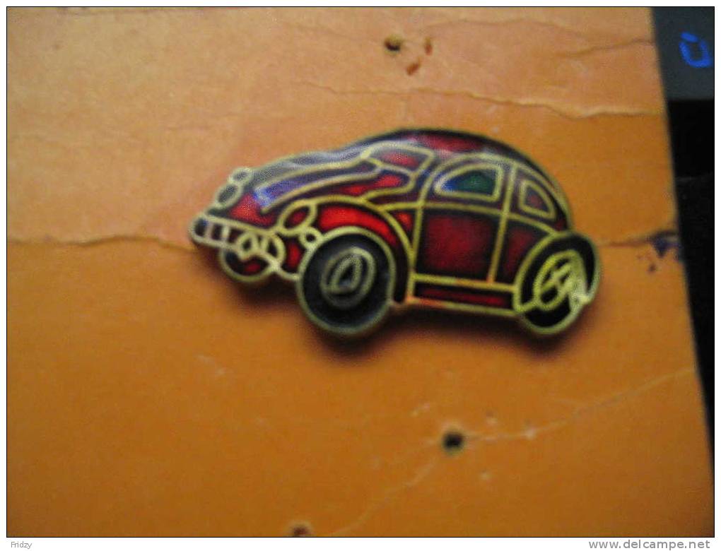 Pin's Coccinelle Rouge - Volkswagen