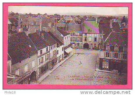 TANNAY   Vue Sur La Place De L'Hôtel De Ville  Draperie  CIRODDE-Postes - Tannay