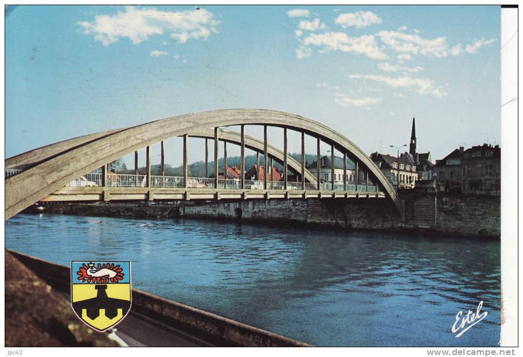 Vue - Pont Sainte Maxence