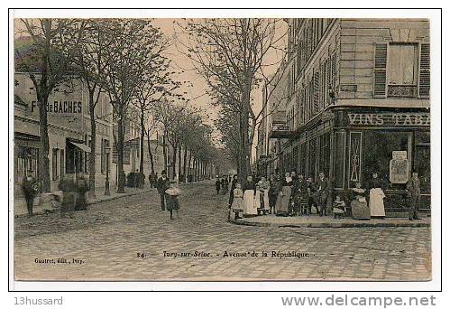 Carte Postale Ancienne Ivry Sur Seine - Avenue De La République - Bureau De Tabacs - Ivry Sur Seine