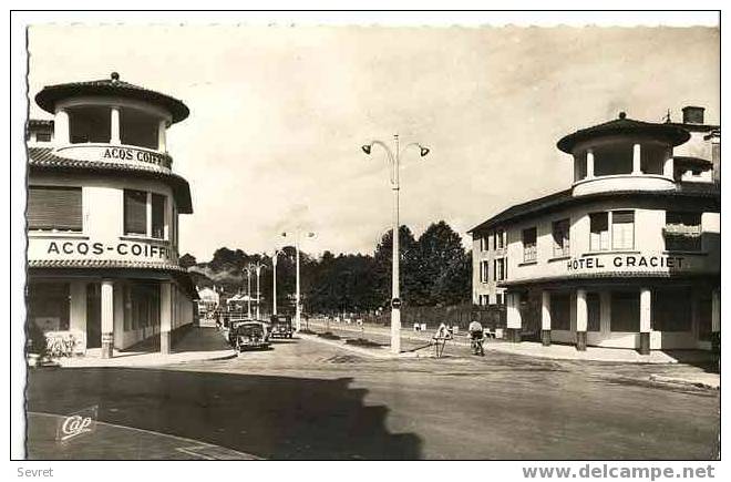 DAX.  Cpsm  9x14 -  Le Nouveau Boulevard. L´Hôtel Graciet. - Dax