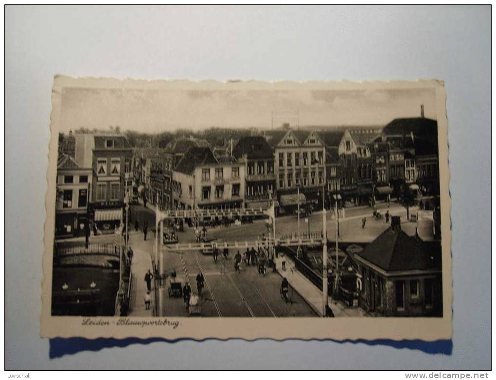 Leiden. -  Blauwpoortsbrug. - Leiden