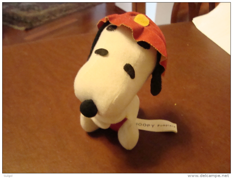 RARO SNOOPY POMPIERE (VIGILE DEL FUOCO) - Pupazzo In Panno - Originale Del 1968 In Ottimo Stato Peanuts - Cuddly Toys