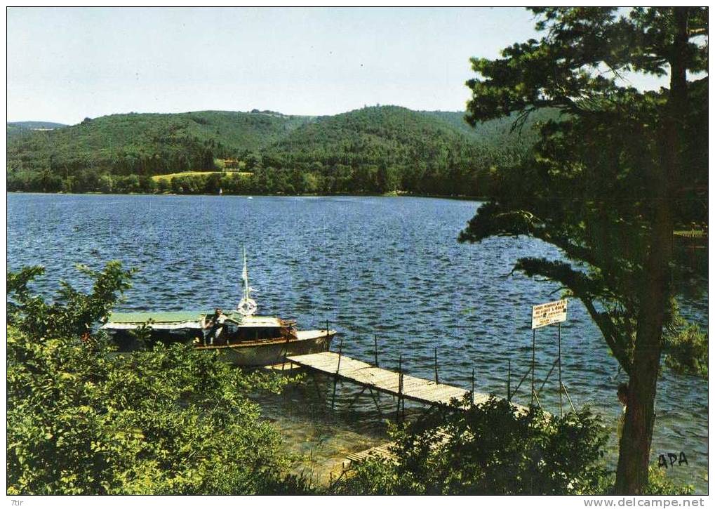 Bassin De SAINT FERREOL L'embarcadère Arrivée Du Bateau Promenade - Saint Ferreol