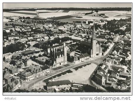 Moreuil La Place  Vue   Générale Aérienne - Moreuil