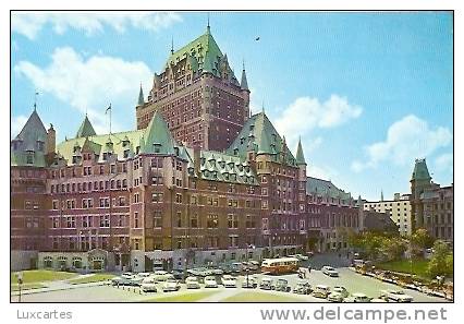 THE CHATEAU FRONTENAC ....CET HOTEL RENOMME DANS LE MONDE ENTIER DATE DE 1890...... - Québec - La Citadelle
