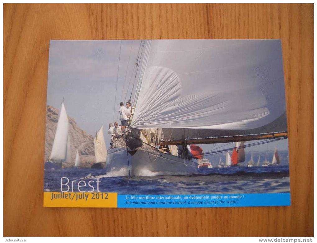 Carte Postale "BREST Juillet 2012, La Fête Maritime Internationales, Un évènement Unique Au Monde" (bretagne, Voilier) - Voiliers