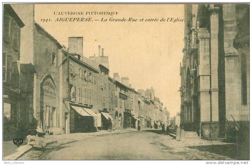 AIGUEPERSE - La Grande Rue - Aigueperse