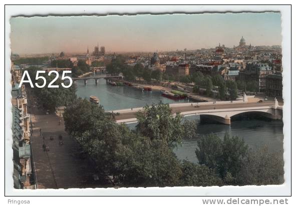 Paris Vue Panoramique Sur La Seine: Caixa # 5 - The River Seine And Its Banks
