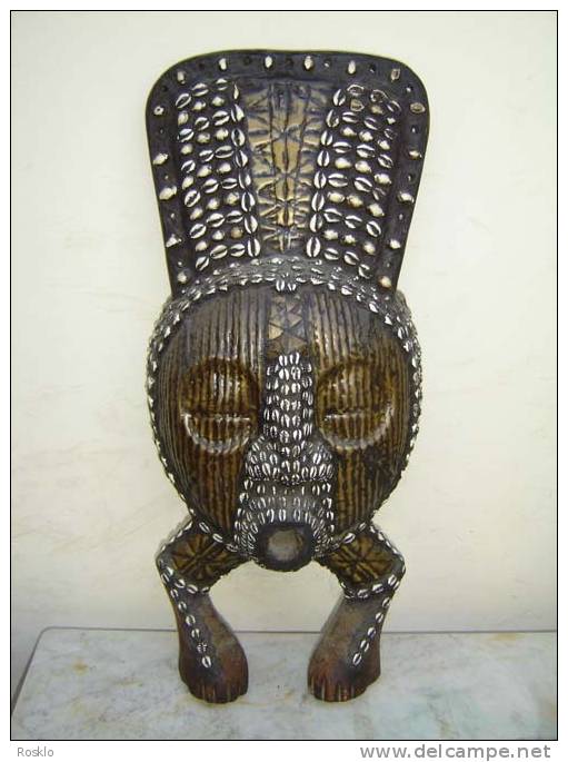 ART AFRICAIN / BENIN ?? STATUE OU MASQUE TETE LUNE  / HAUTEUR 75 CM /TRES BEL ETAT - Afrikaanse Kunst