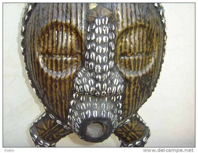 ART AFRICAIN / BENIN ?? STATUE OU MASQUE TETE LUNE  / HAUTEUR 75 CM /TRES BEL ETAT - Afrikaanse Kunst